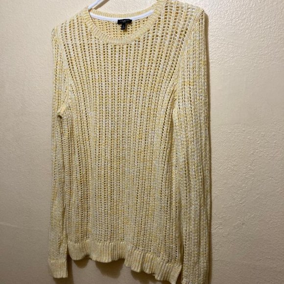 Talbots Women's Pale Yellow Chunky Knit Long Sleeve Sweater Size Medium Petite - Picture 1 of 4